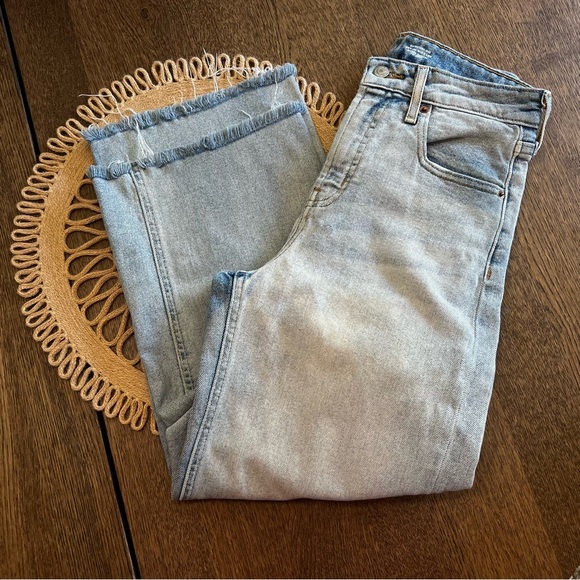Old Navy Denim - Old navy wide leg jeans size 2 in great condition women, casual wear